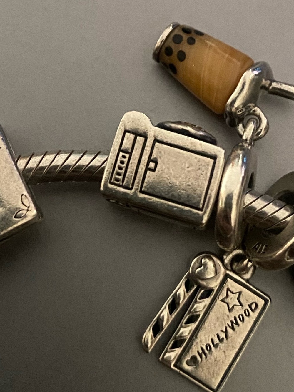 Camera Charm - Picture 3 of 4